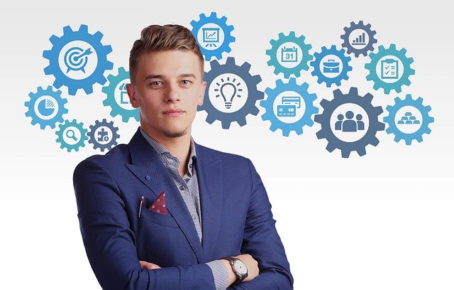 How to Become an Entrepreneur at 25