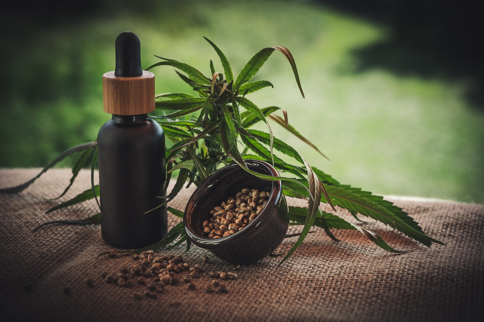 5 Proven Benefits of CBD Oil