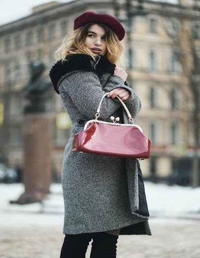 The busy girl’s easy guide to every style of bags