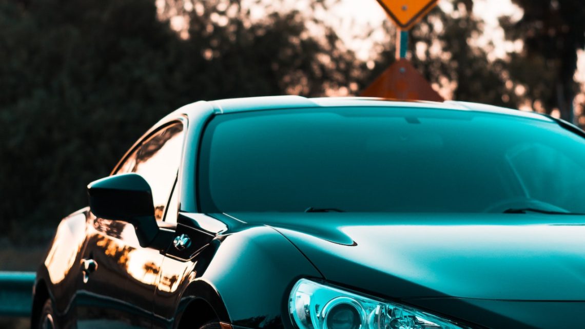 Benefits of Tinting Your Vehicle Windows